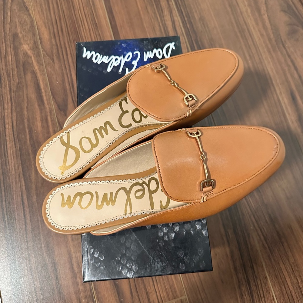 Sam Edelman Tan Loafers with Gold Detail